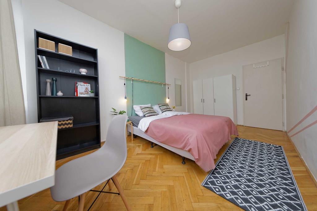 Ve Smeckach 27 Apartament